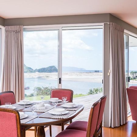 Roberts Retreat - Mangawhai Holiday Home Экстерьер фото